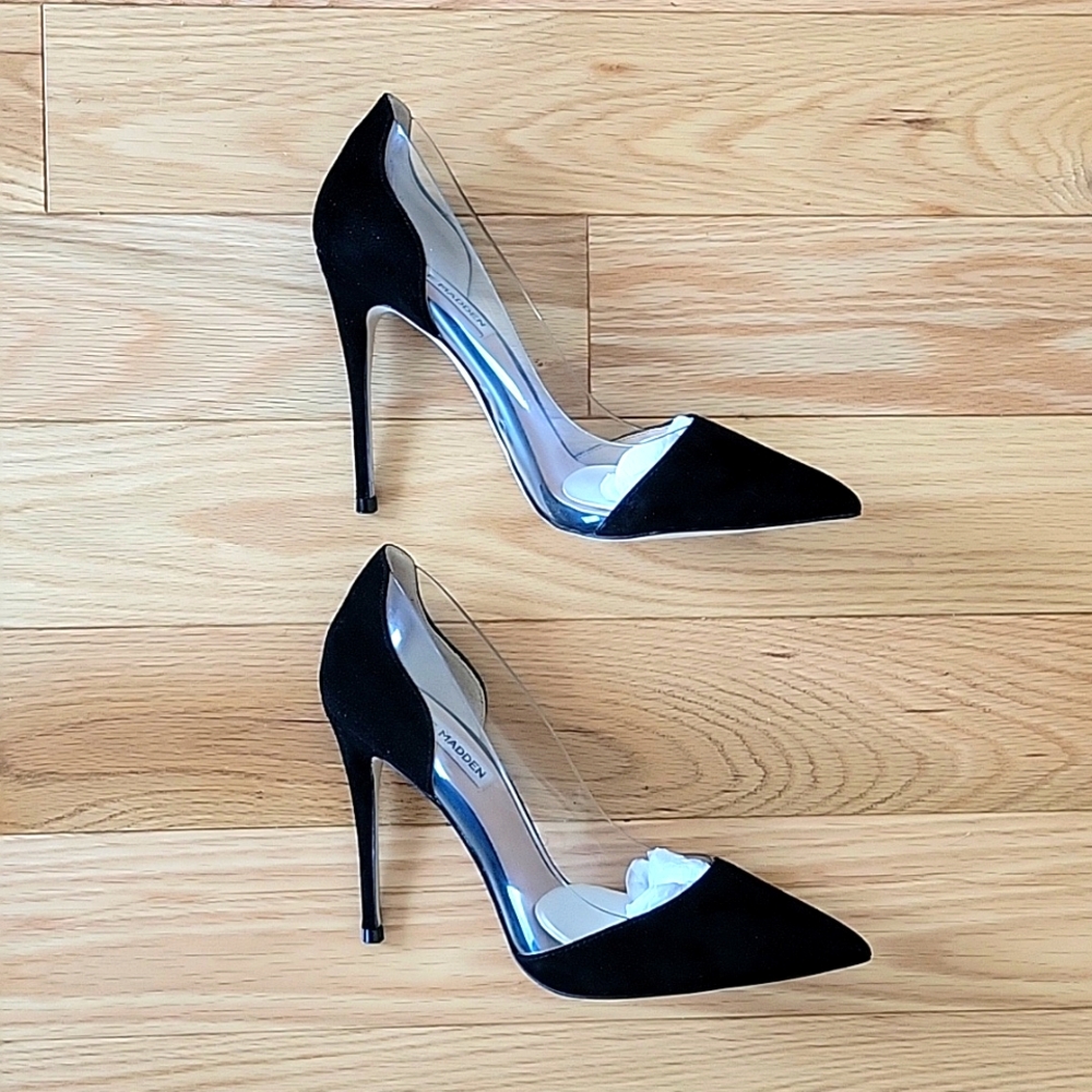 NWOT Steve Madden Daring Black Suede and Lucite Pumps